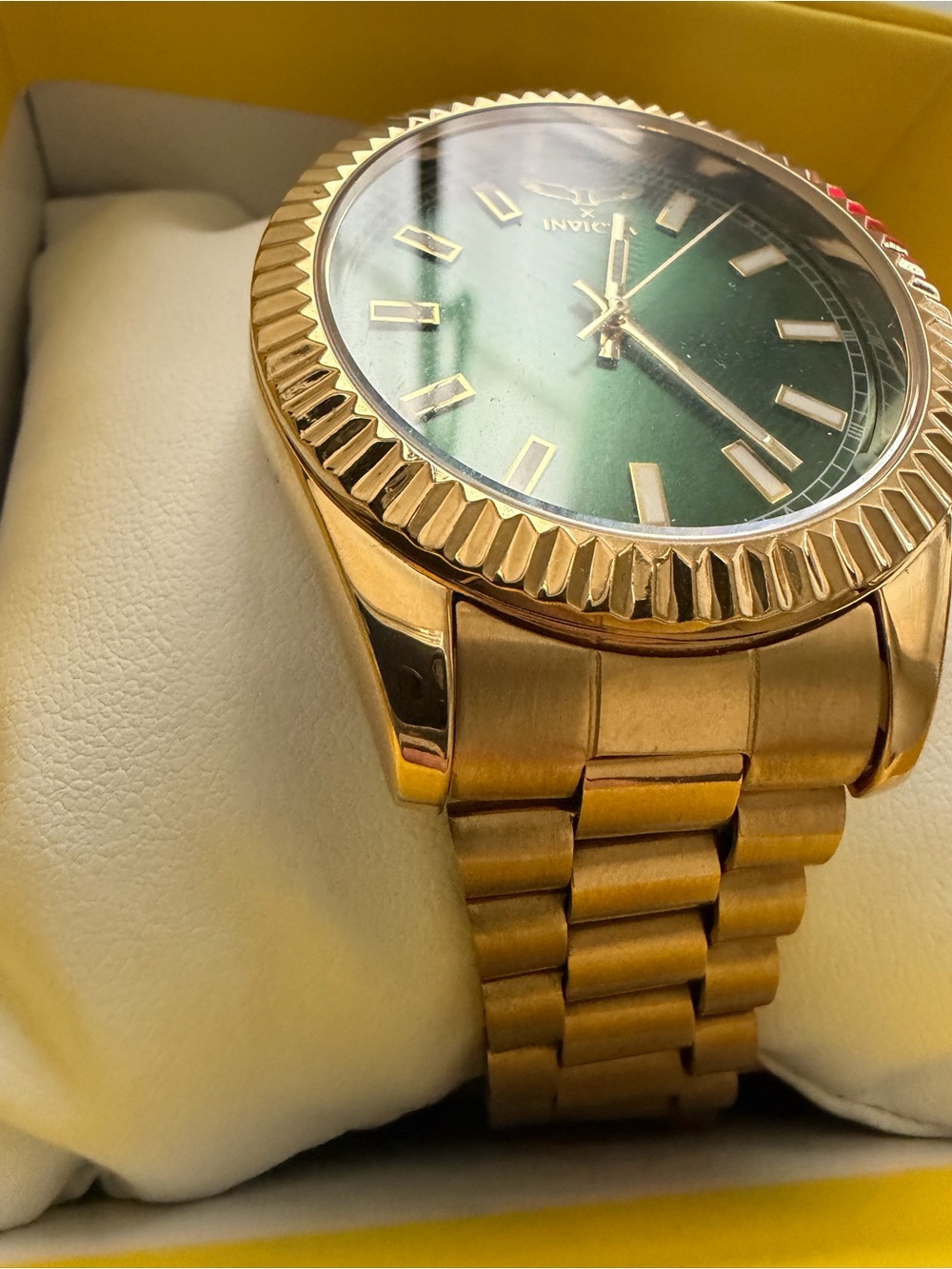 Invicta Men’s Watch - Picture 3 of 4